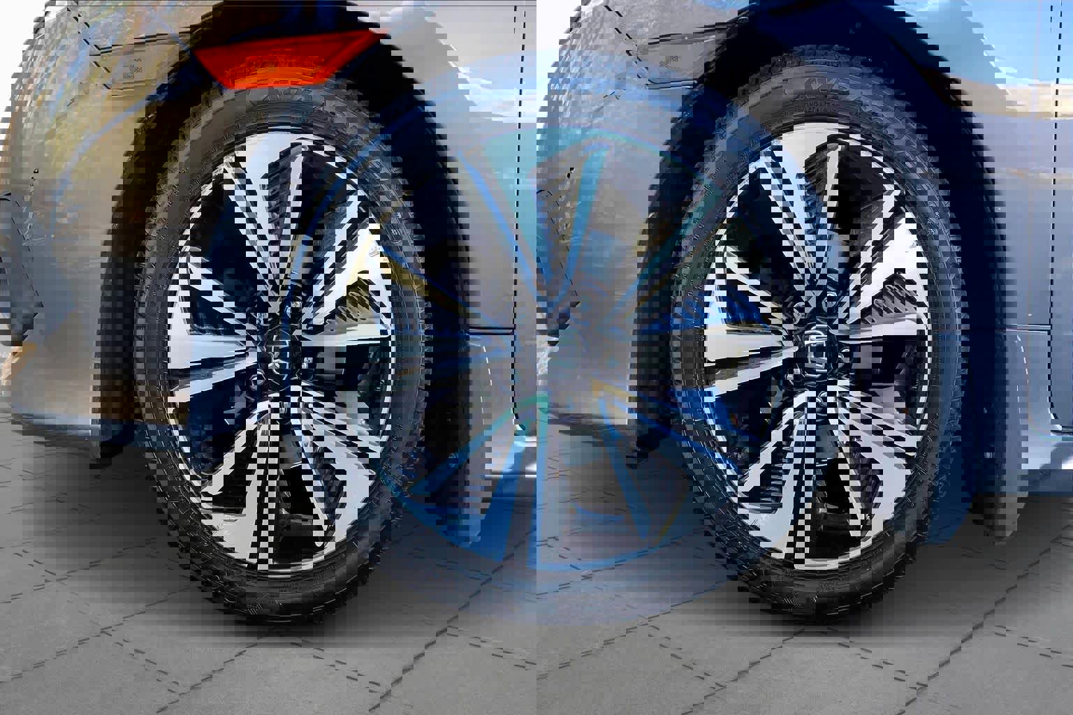 Used 2016 Honda Civic EX-L image 10