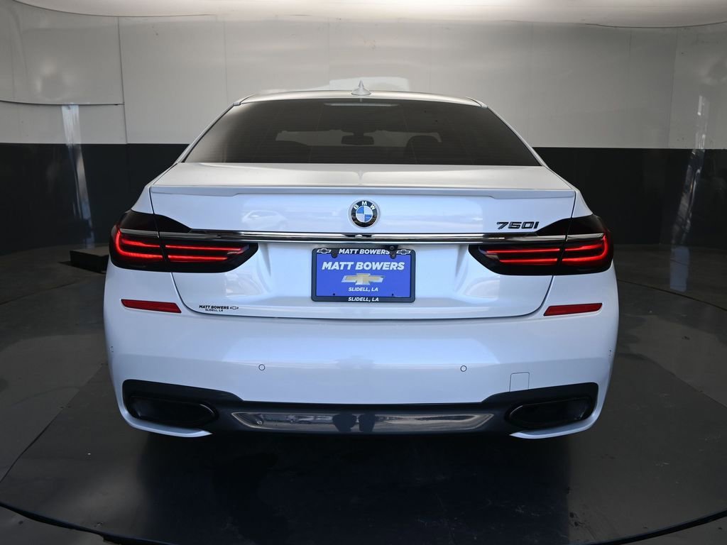 Used 2018 BMW 750i 750i 4D Sedan image 10