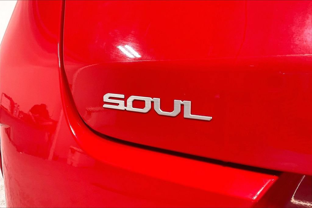 Used 2023 Kia Soul LX FWD image 38