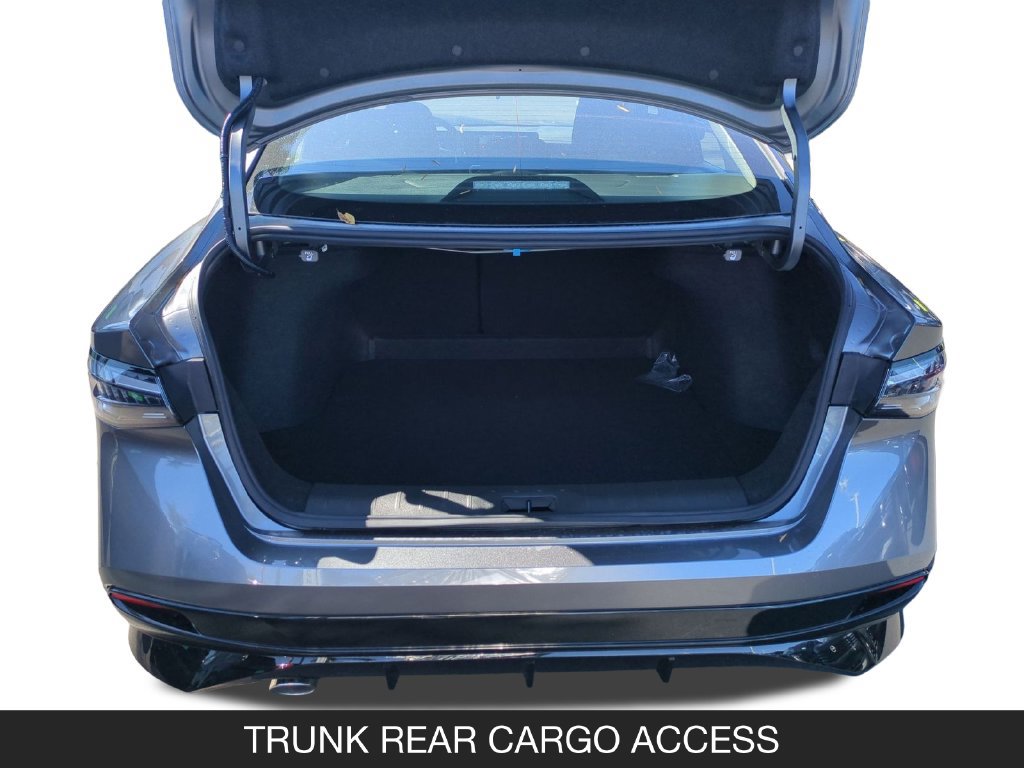 New 2027 Nissan Sentra SR w/ Floor Mat Package FWD image 23