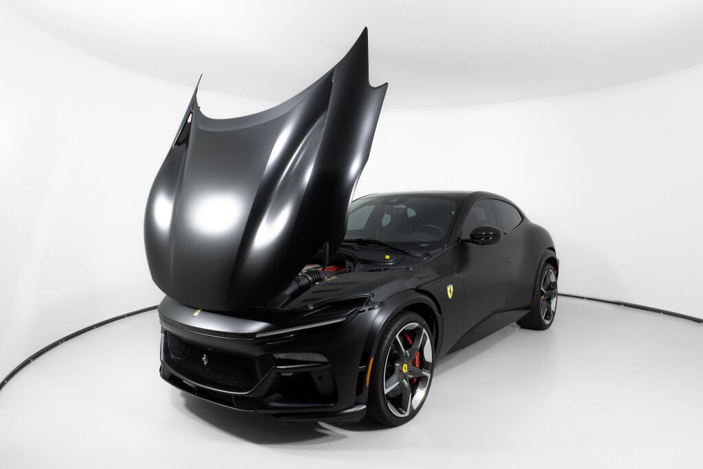 Used 2025 Ferrari Purosangue AWD/4WD image 27