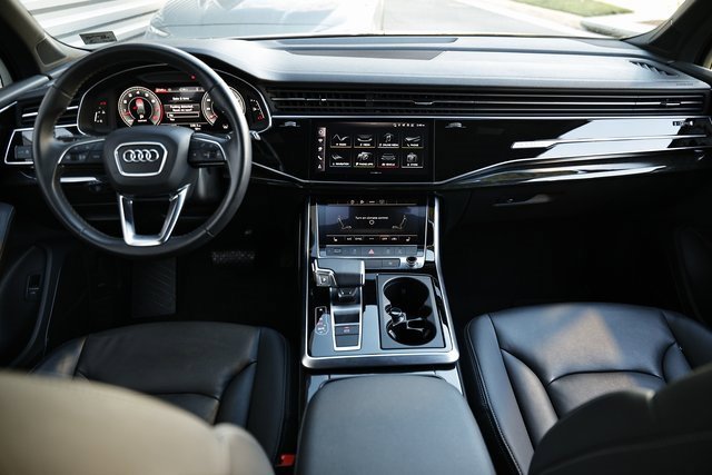 Used 2025 Audi Q7 3.0T Premium Plus image 27