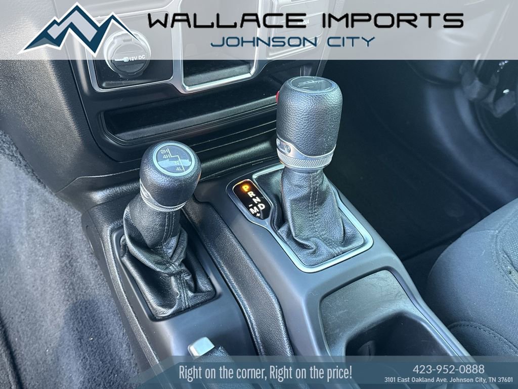 Used 2021 Jeep Gladiator Sport image 16