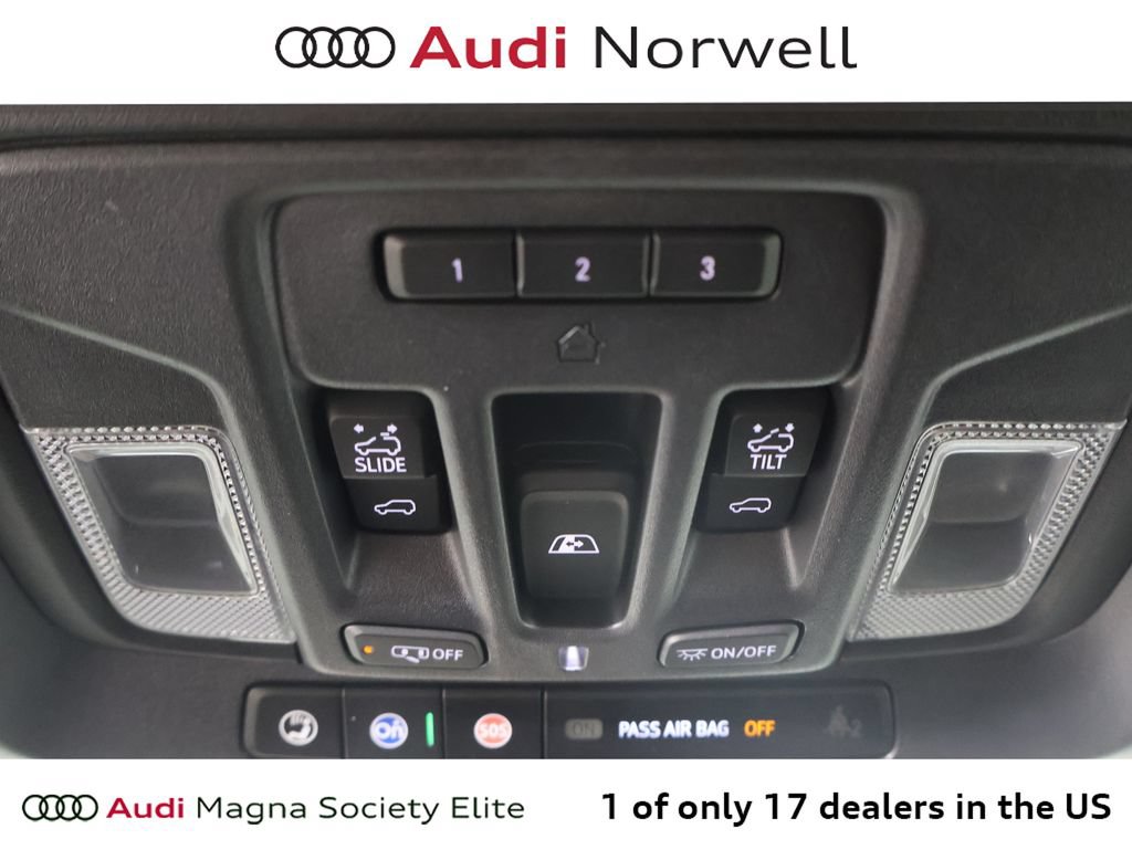 Used 2024 GMC Sierra 1500 AT4 w/ AT4 Preferred Package AWD/4WD image 8