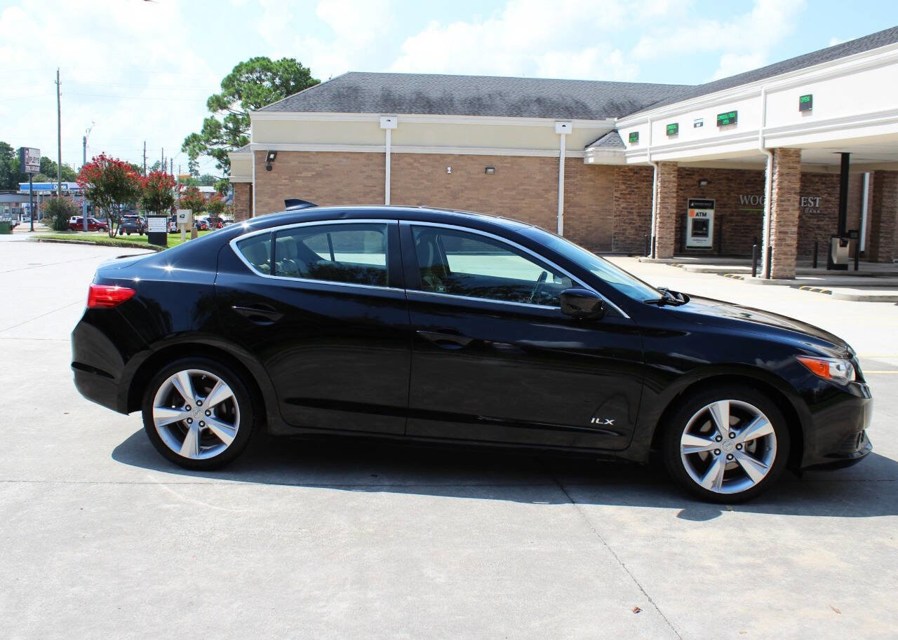Used 2013 Acura ILX w/ Premium Package image 1