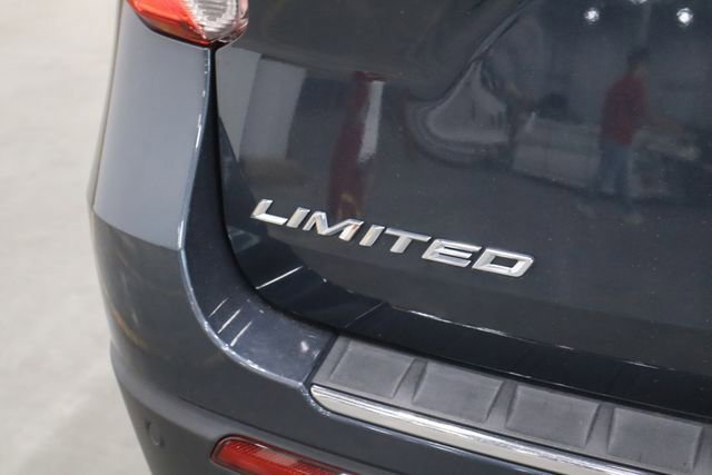 Used 2022 Ford Explorer Limited w/ Equipment Group 301A image 44