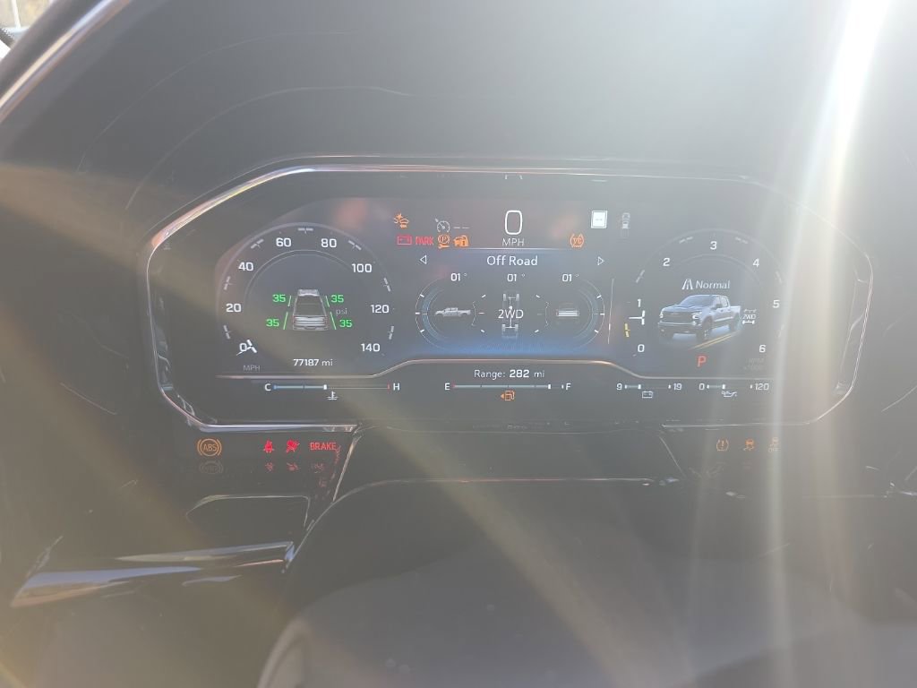 Used 2023 Chevrolet Silverado 1500 LT Trail Boss w/ LT Trail Boss Premium Package image 15