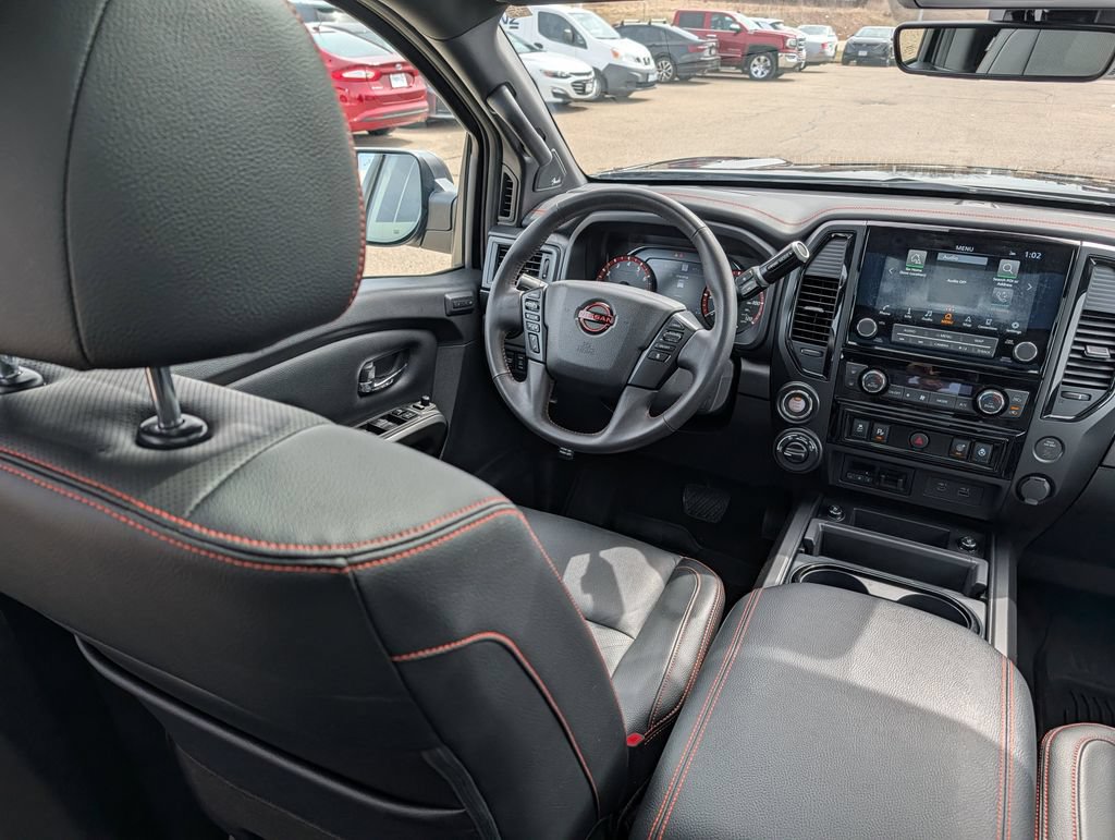 Used 2024 Nissan Titan PRO-4X w/ Pro-4x Convenience Package AWD/4WD image 9