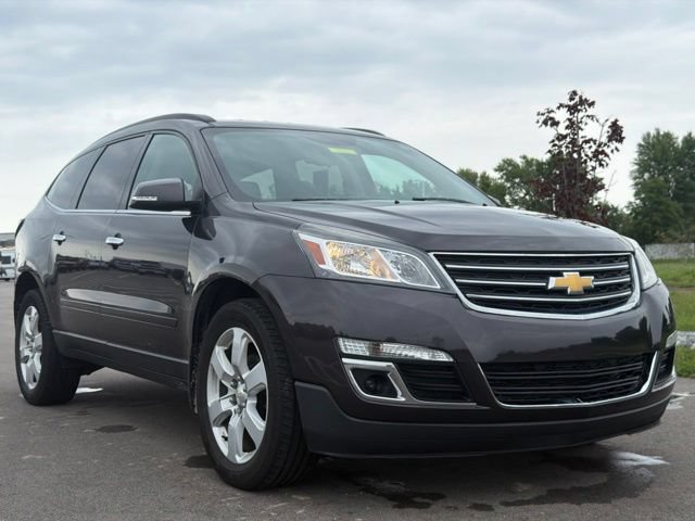 Used 2016 Chevrolet Traverse LT w/ Style and Technology Package