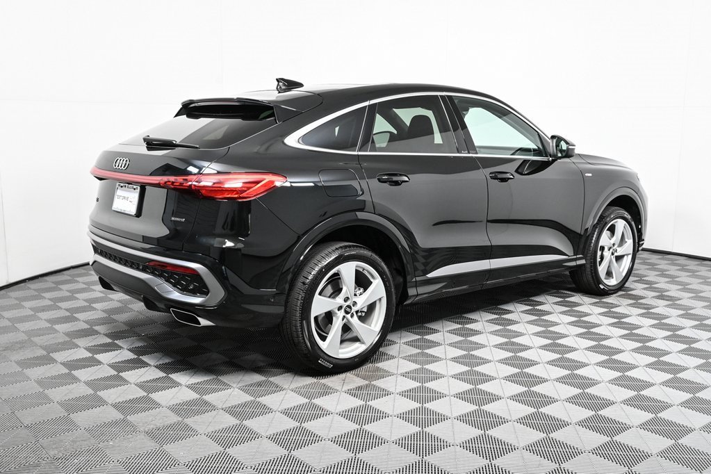 New 2025 Audi Q5 Premium Plus image 3