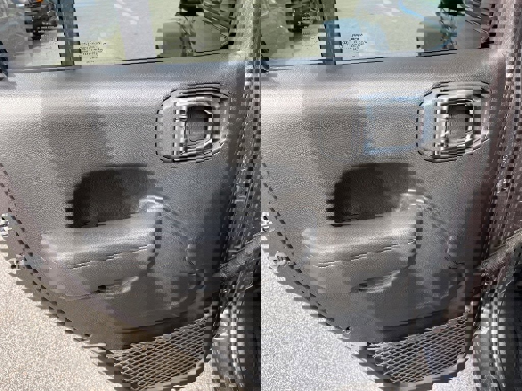 New 2025 Jeep Wrangler Sport S image 15