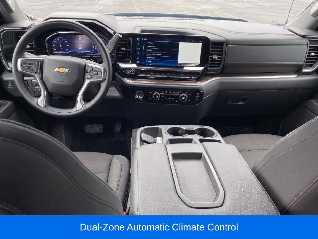 Certified 2024 Chevrolet Silverado 1500 LT AWD/4WD image 5