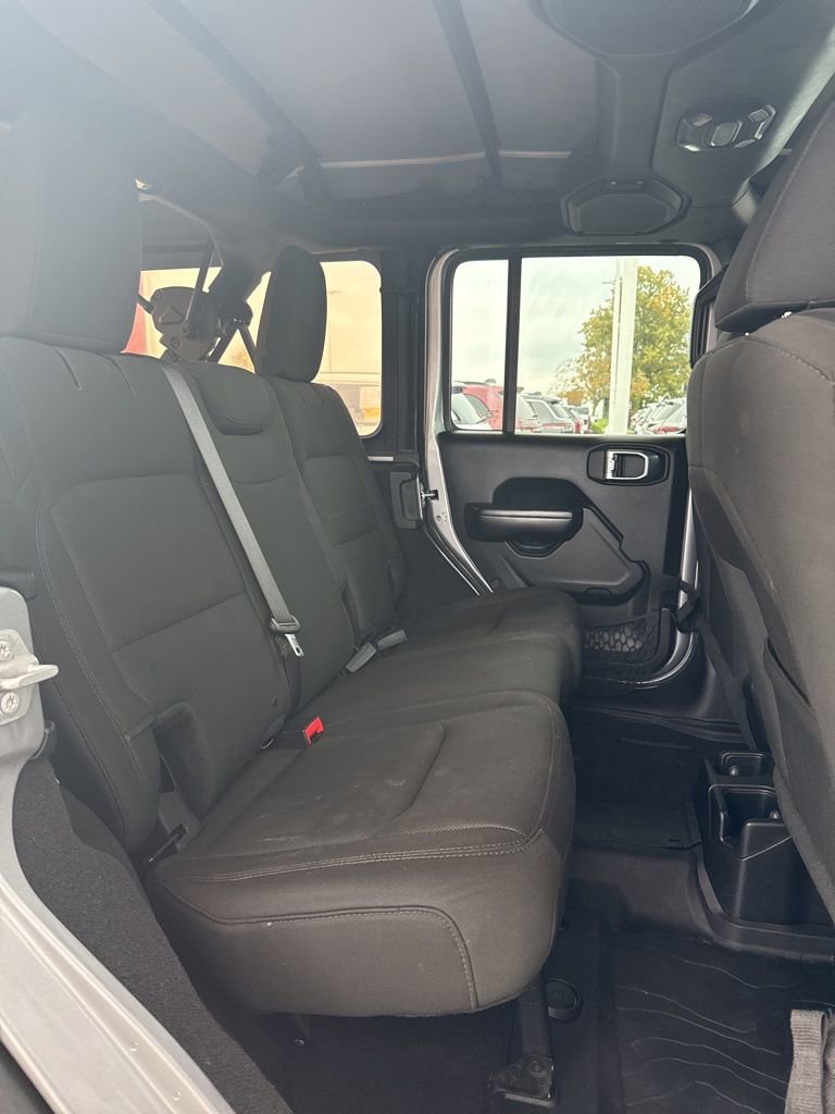 Used 2018 Jeep Wrangler Unlimited Sport S image 17