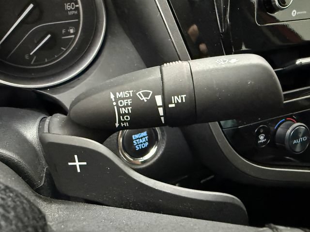 Used 2024 Toyota Camry SE w/ Convenience Package FWD image 12