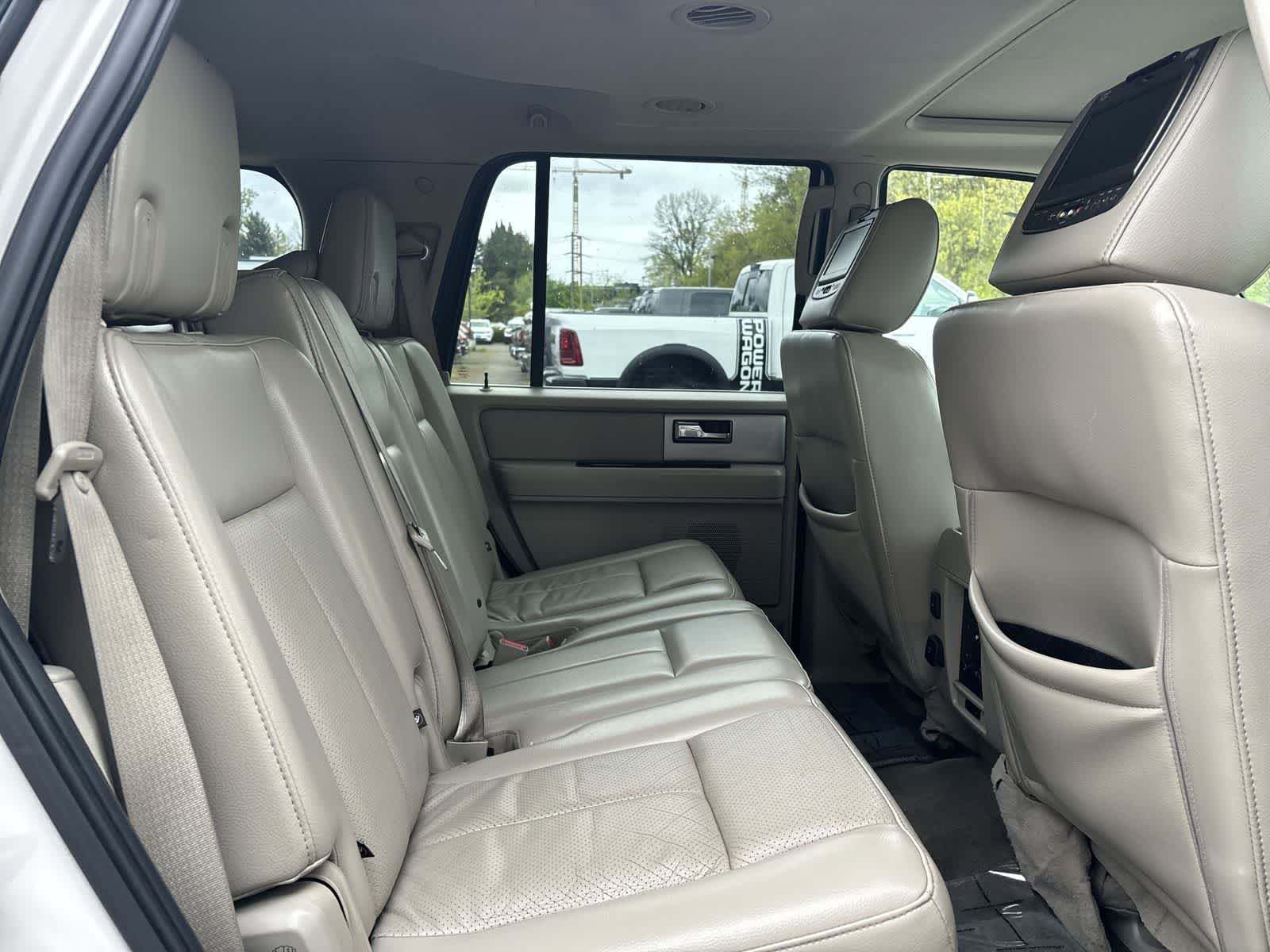 Used 2013 Ford Expedition Limited AWD/4WD image 9