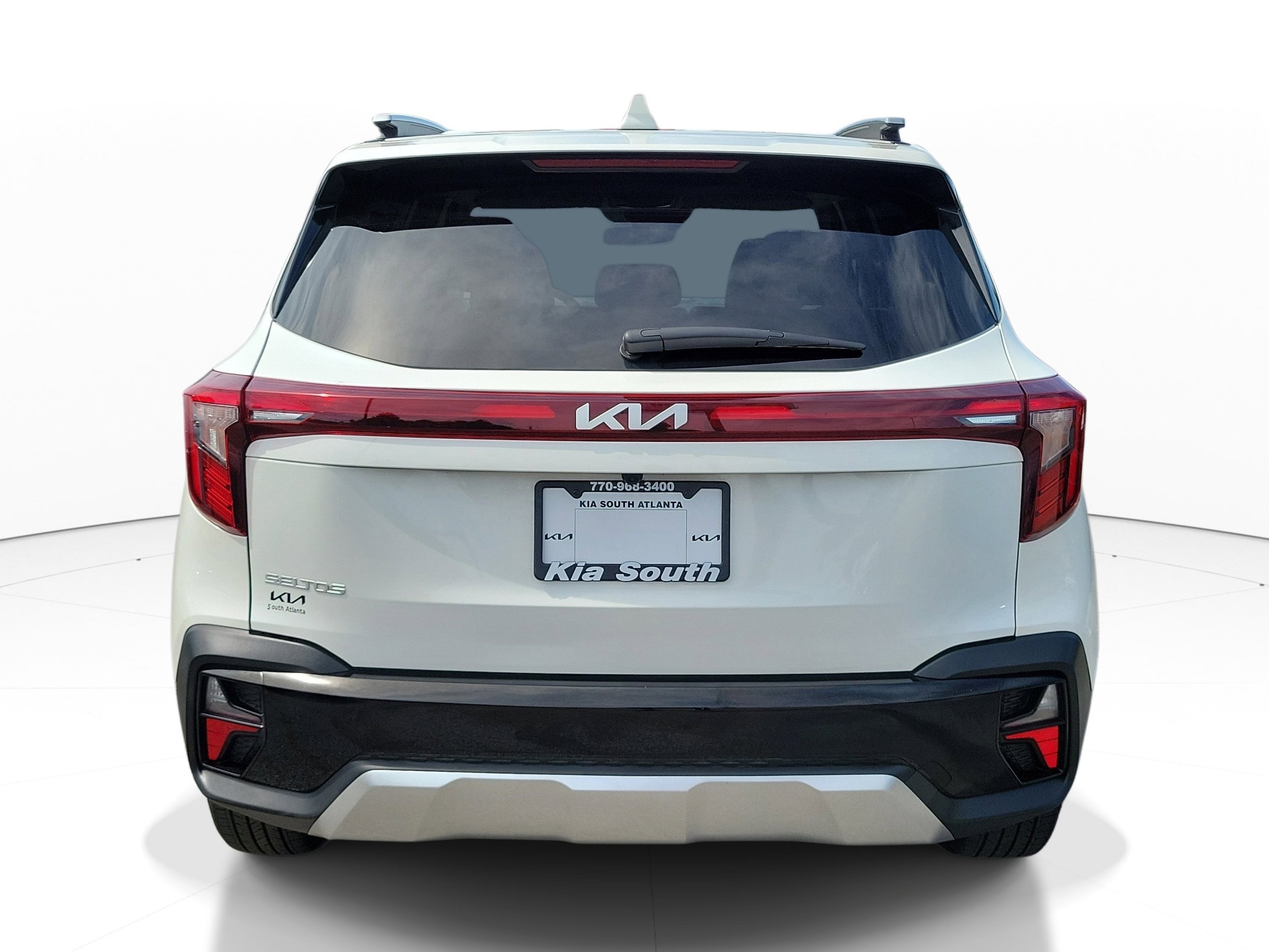 Used 2025 Kia Seltos S FWD image 5