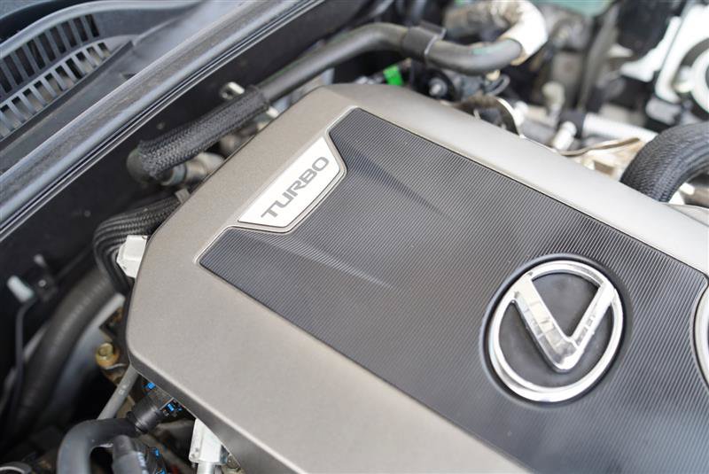 Used 2017 Lexus RC 200t w/ Accessory Package 2 RWD image 77