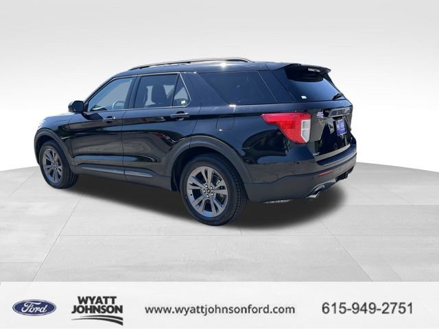 Certified 2023 Ford Explorer XLT w/ Equipment Group 202A AWD/4WD image 6