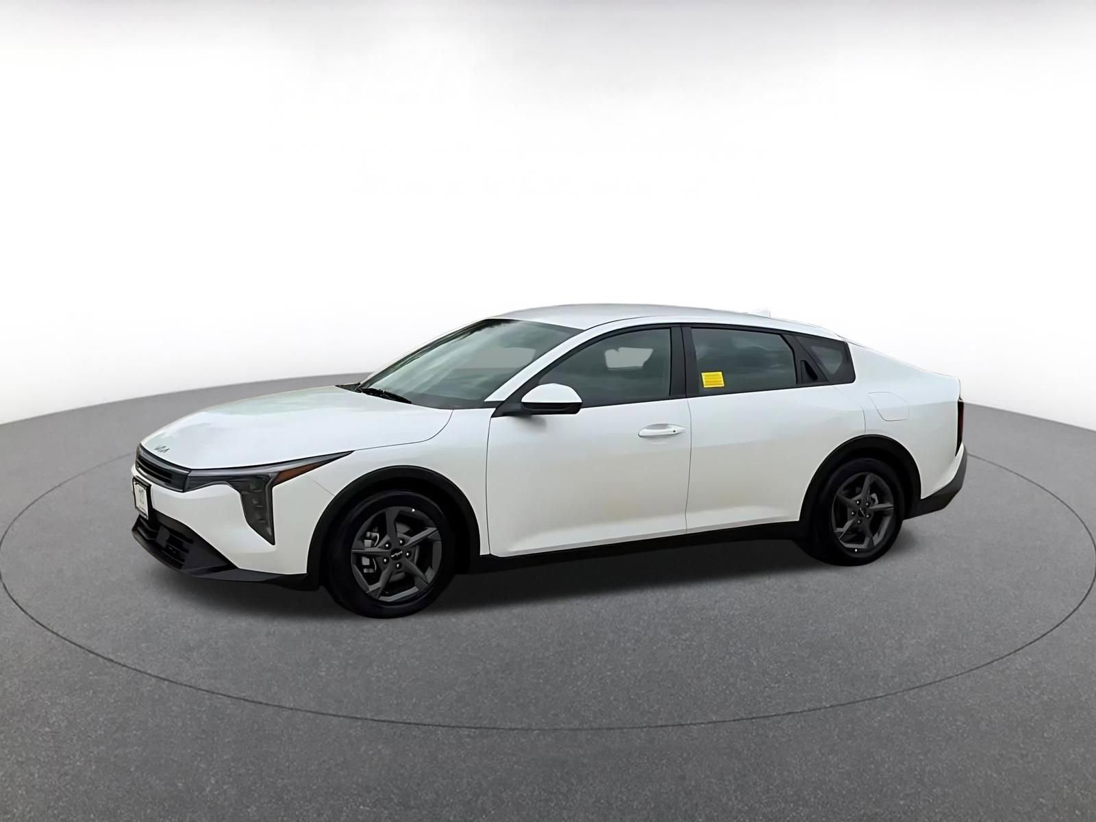 Used 2025 Kia K4 FWD image 9