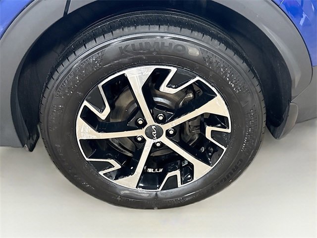Used 2023 Kia Sportage EX image 10