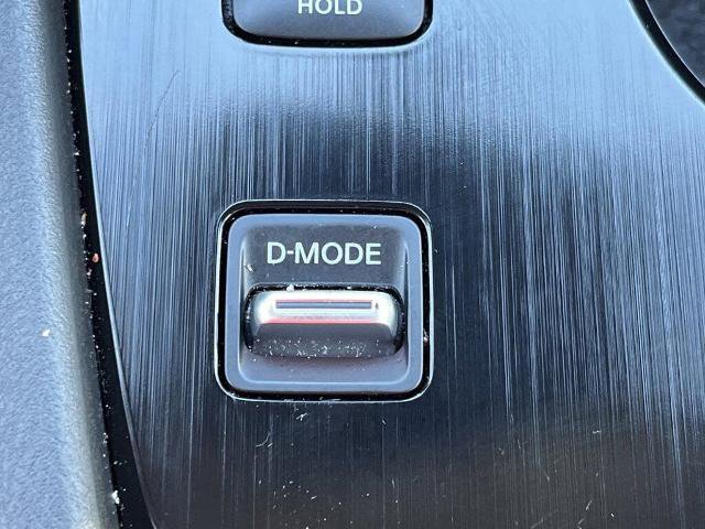 Certified 2022 Nissan Rogue S image 8