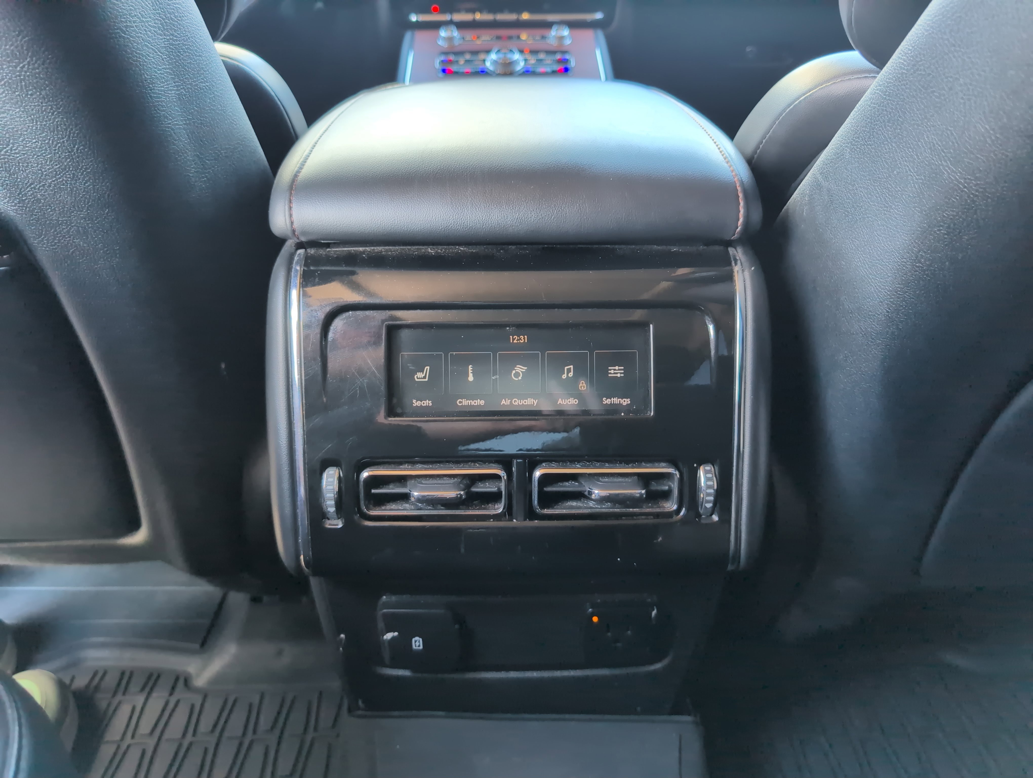 Used 2023 Lincoln Aviator Reserve w/ Equipment Group 201A image 27