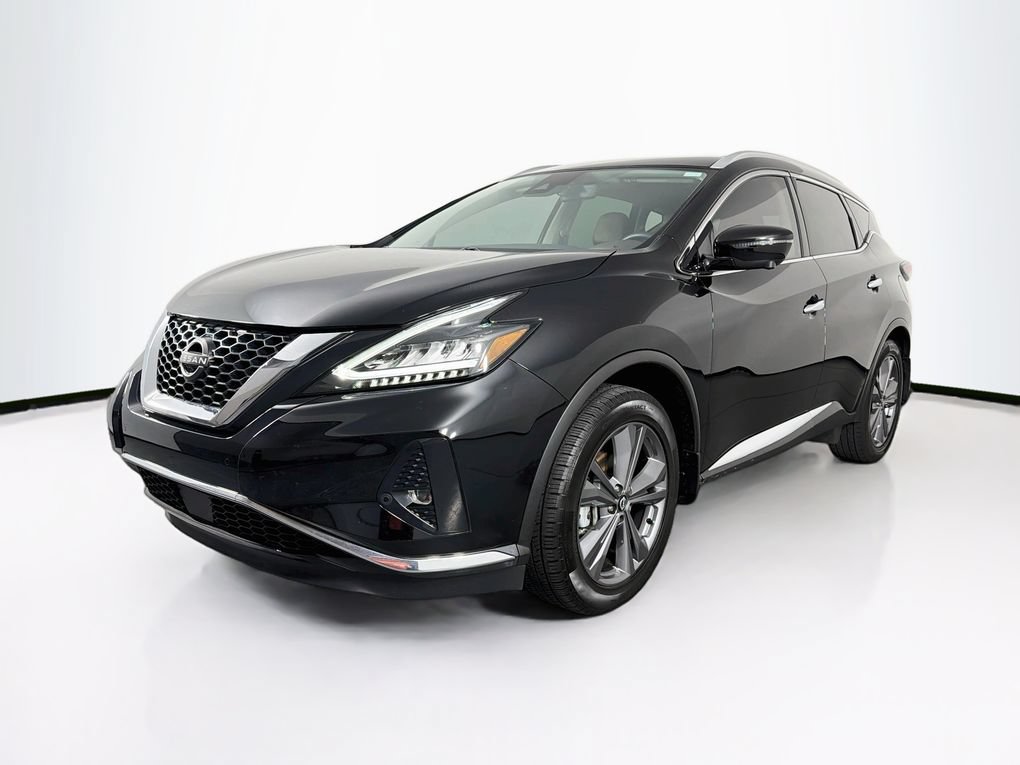 Used 2024 Nissan Murano Platinum w/ Cargo Package FWD image 3