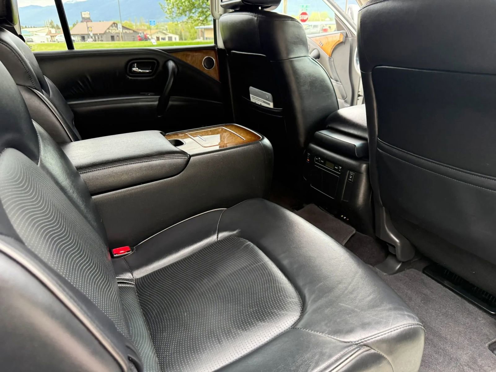Used 2013 INFINITI QX56 4WD w/ Theater Pkg image 13