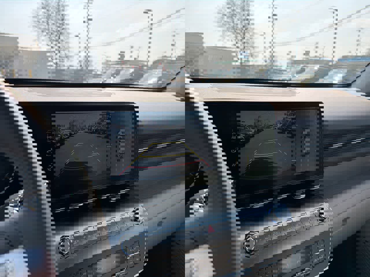 Used 2025 Hyundai Kona Limited image 31