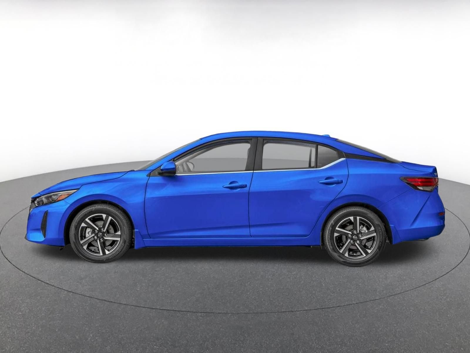 Used 2025 Nissan Sentra SV FWD image 4