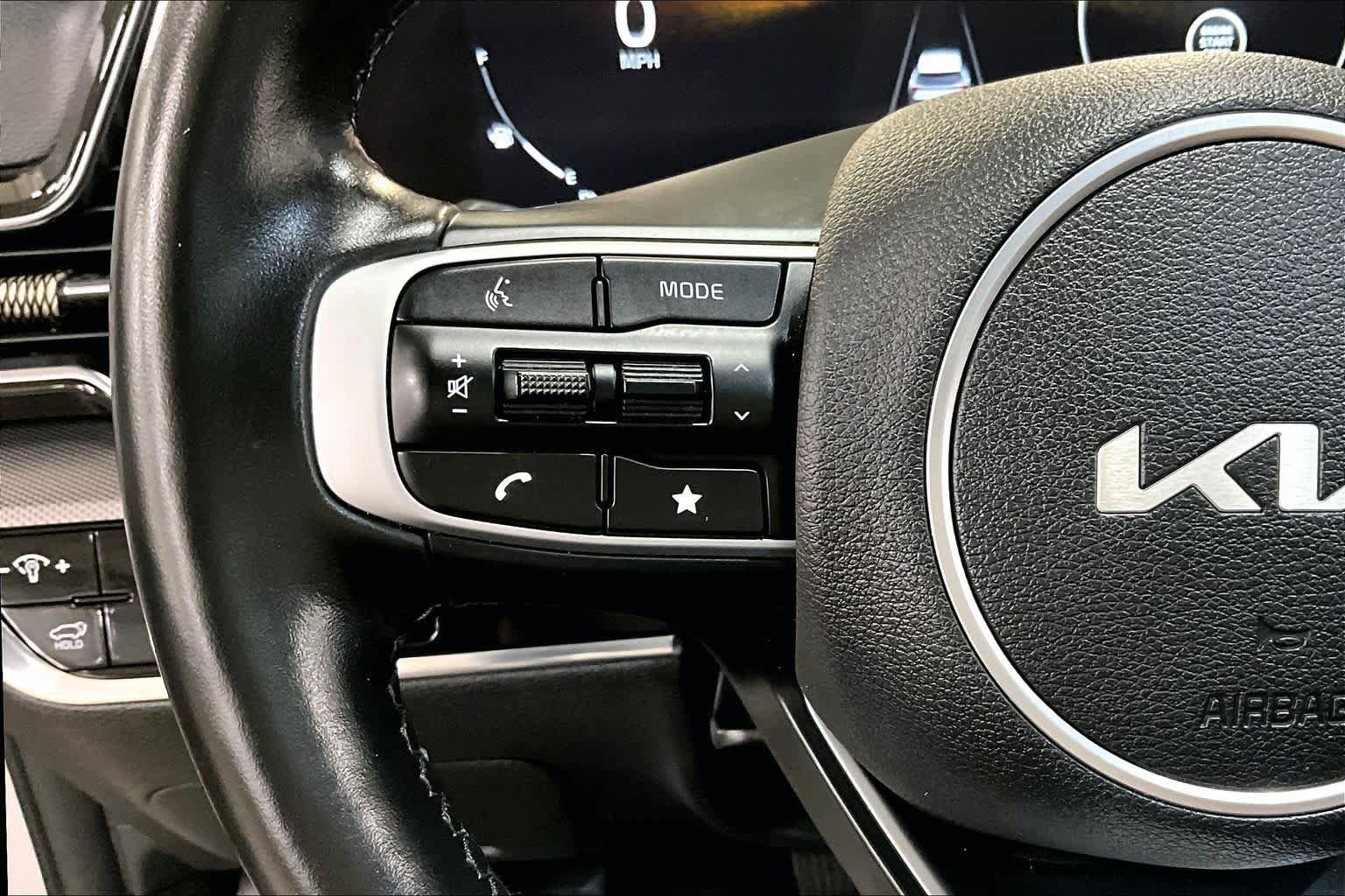 Used 2023 Kia Sportage SX image 24