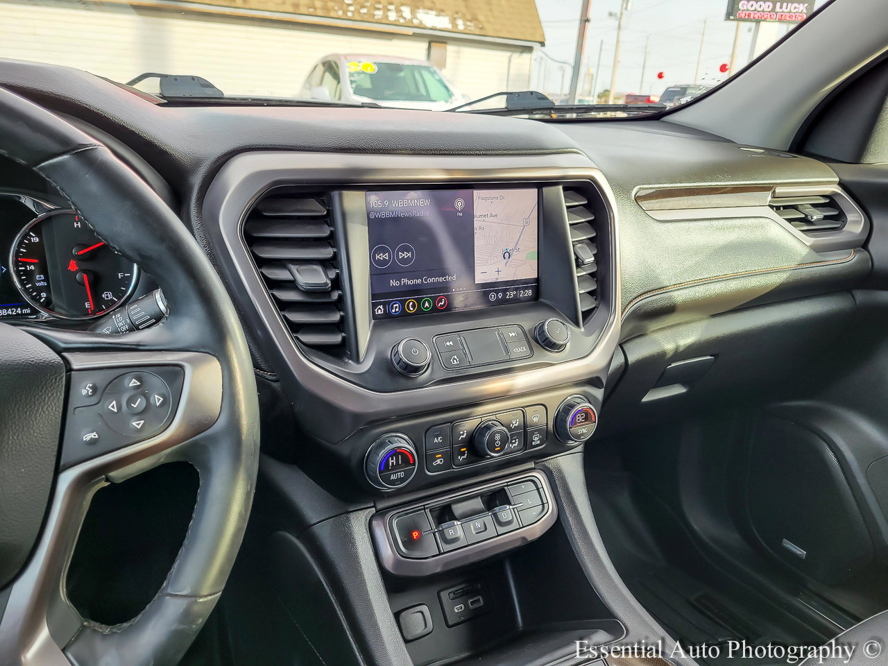 Used 2023 GMC Acadia AT4 w/ Technology Package image 25