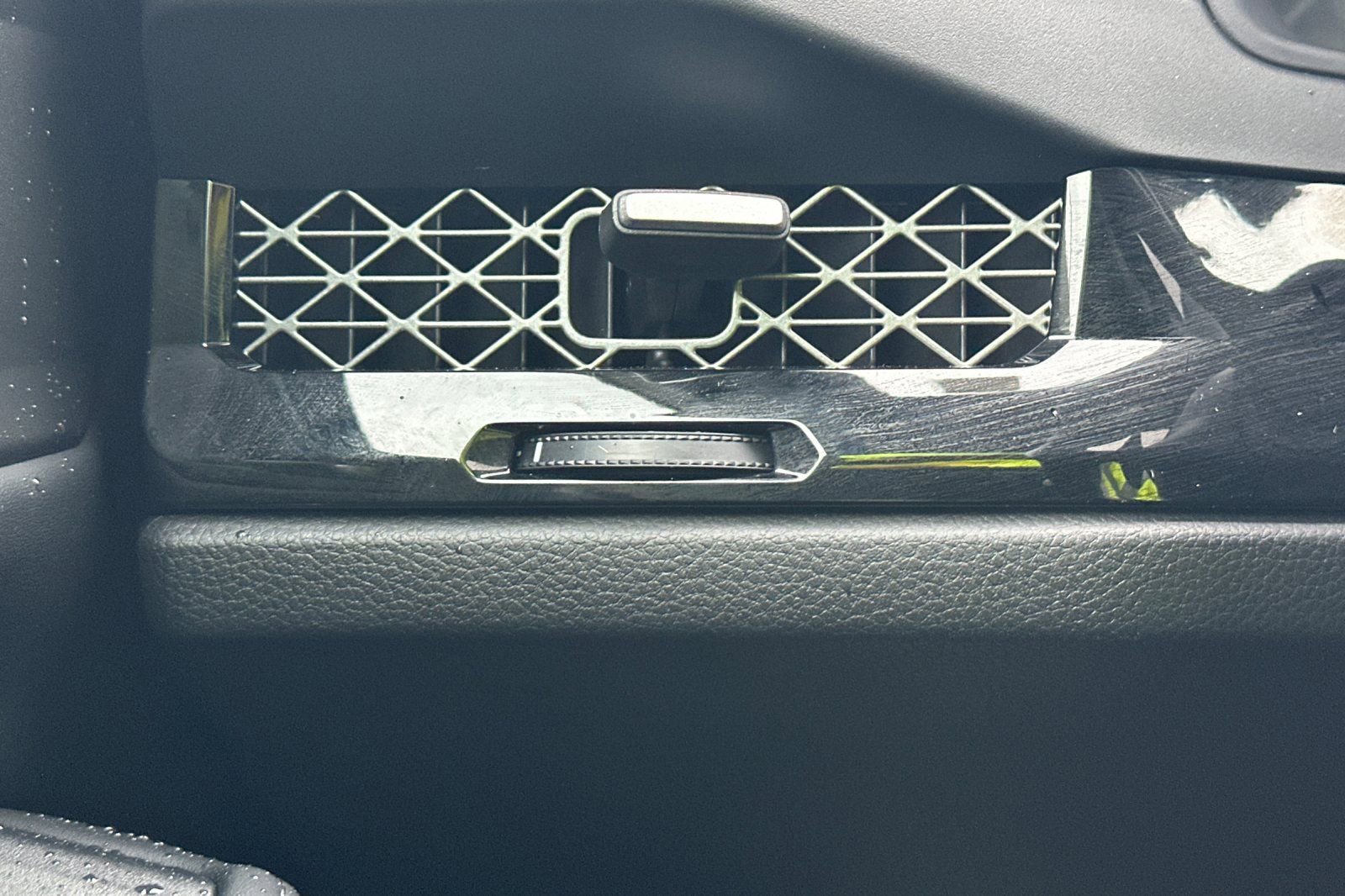 Used 2024 Honda Accord Sport image 30