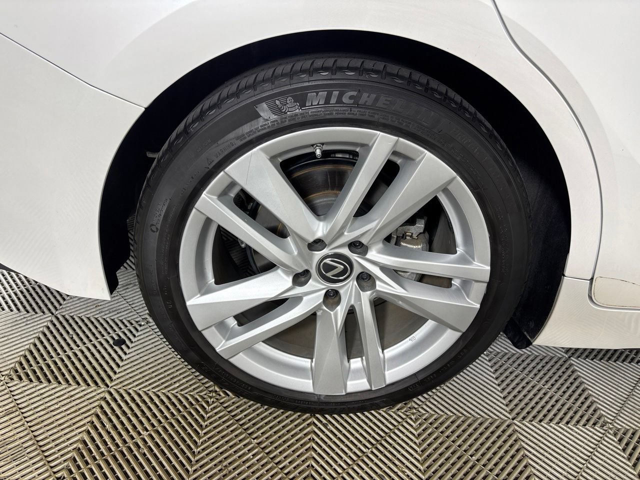 Used 2024 Lexus IS 300 w/ Comfort Package RWD image 34