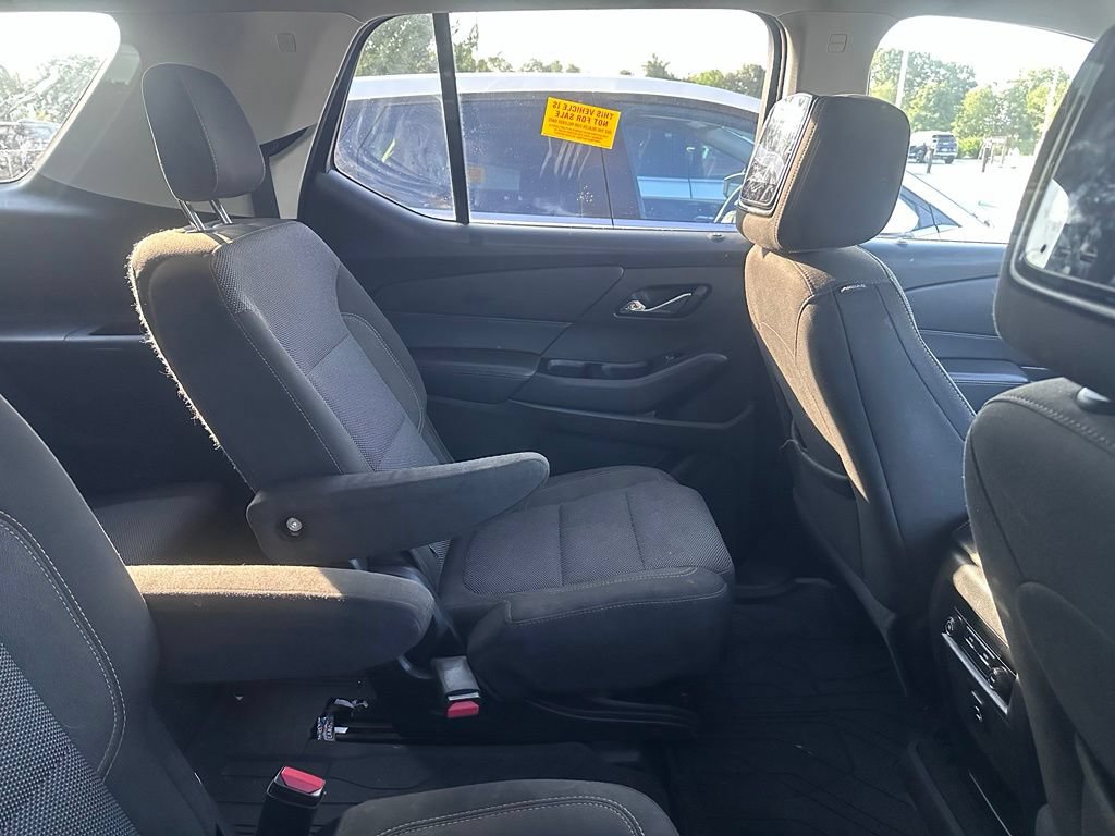 Used 2018 Chevrolet Traverse LT FWD image 7