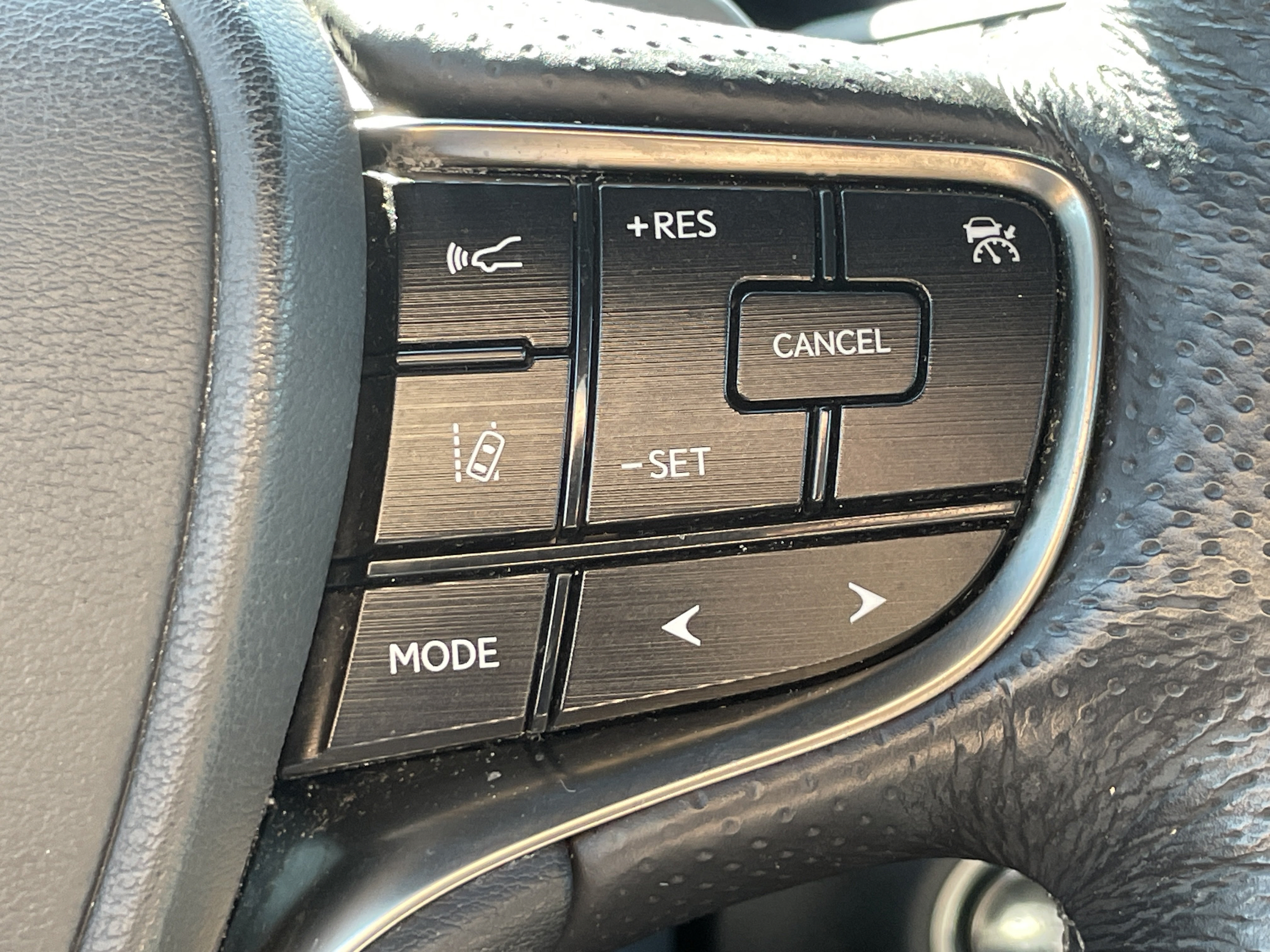Used 2020 Lexus ES 350 F Sport w/ Accessory Package 2 FWD image 19