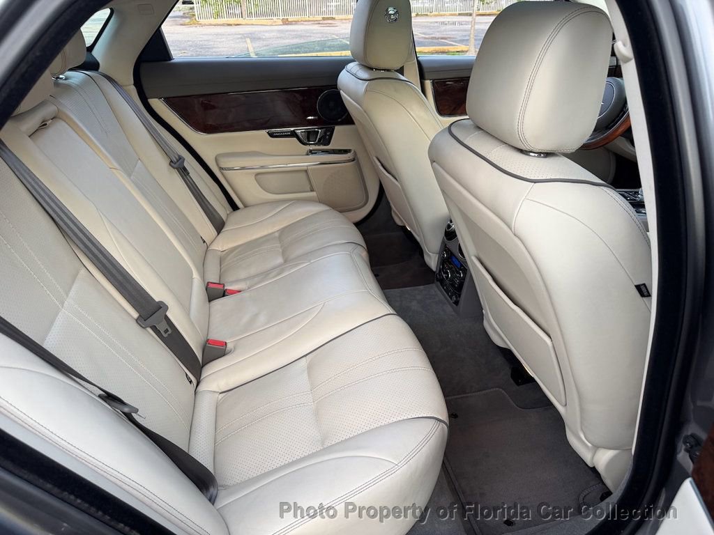 Used 2017 Jaguar XJ R-Sport image 9