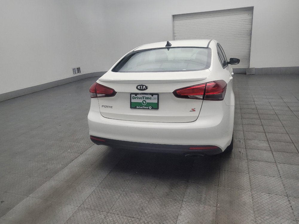 Used 2017 Kia Forte S FWD image 7