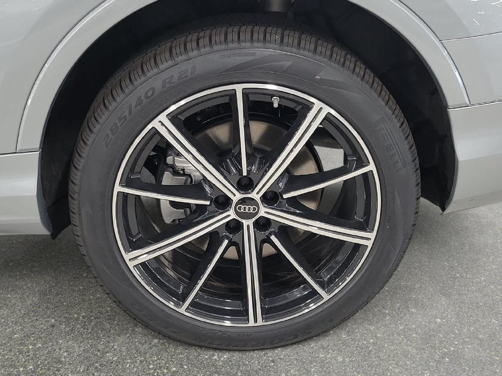 New 2026 Audi Q7 2.0T Premium Plus AWD/4WD image 17