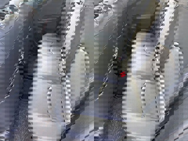 Used 2019 Toyota Prius XLE image 16