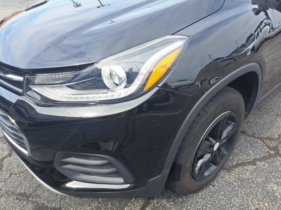 Used 2019 Chevrolet Trax LT w/ LT Convenience Package AWD/4WD image 20