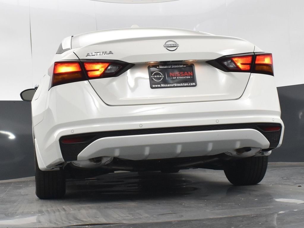 New 2025 Nissan Altima 2.5 S image 40