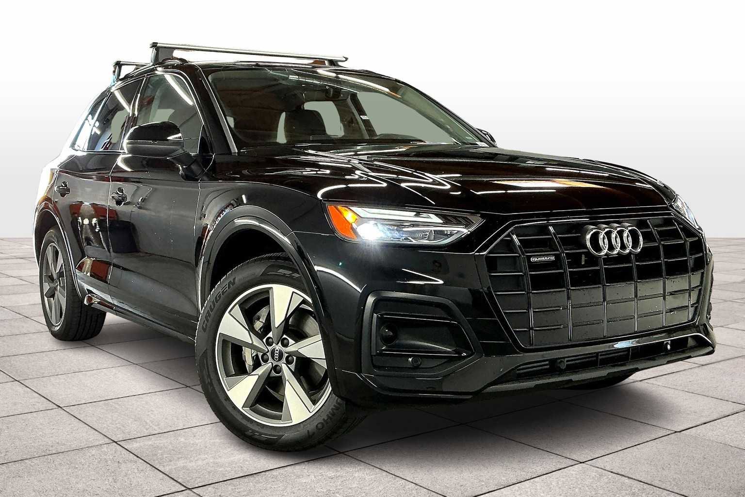 Used 2025 Audi Q5 2.0T Premium image 2