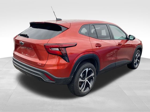 Certified 2024 Chevrolet Trax RS w/ Driver Confidence Package image 2