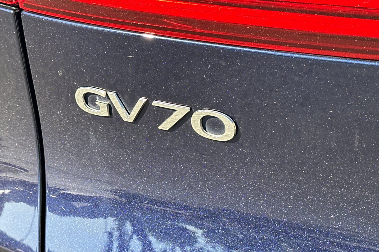 Used 2025 Genesis GV70 2.5T AWD/4WD image 26