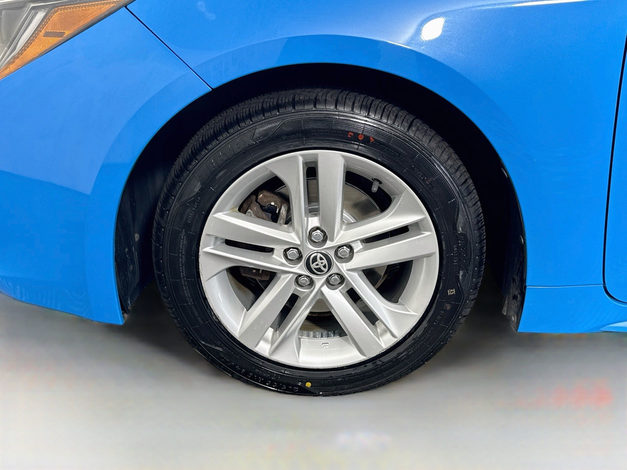 Used 2019 Toyota Corolla SE w/ SE Option Package FWD image 38