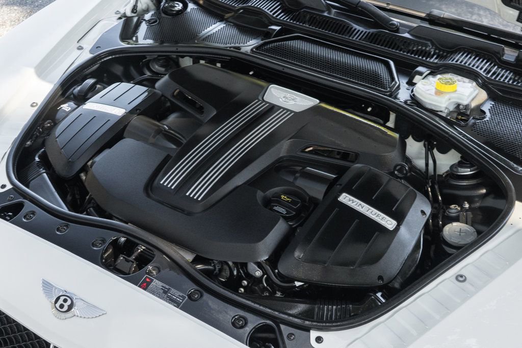Used 2015 Bentley Continental GT V8 S image 25