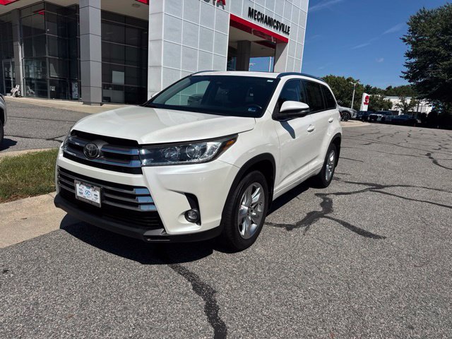 Used 2019 Toyota Highlander Limited AWD/4WD image 2