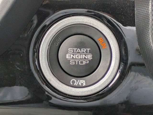 Used 2025 RAM 1500 Limited AWD/4WD image 23