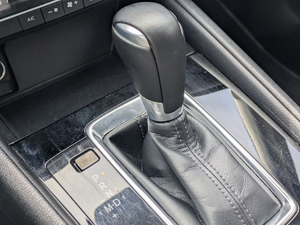 Used 2025 MAZDA CX-5 AWD 2.5 S w/ Select Package image 17